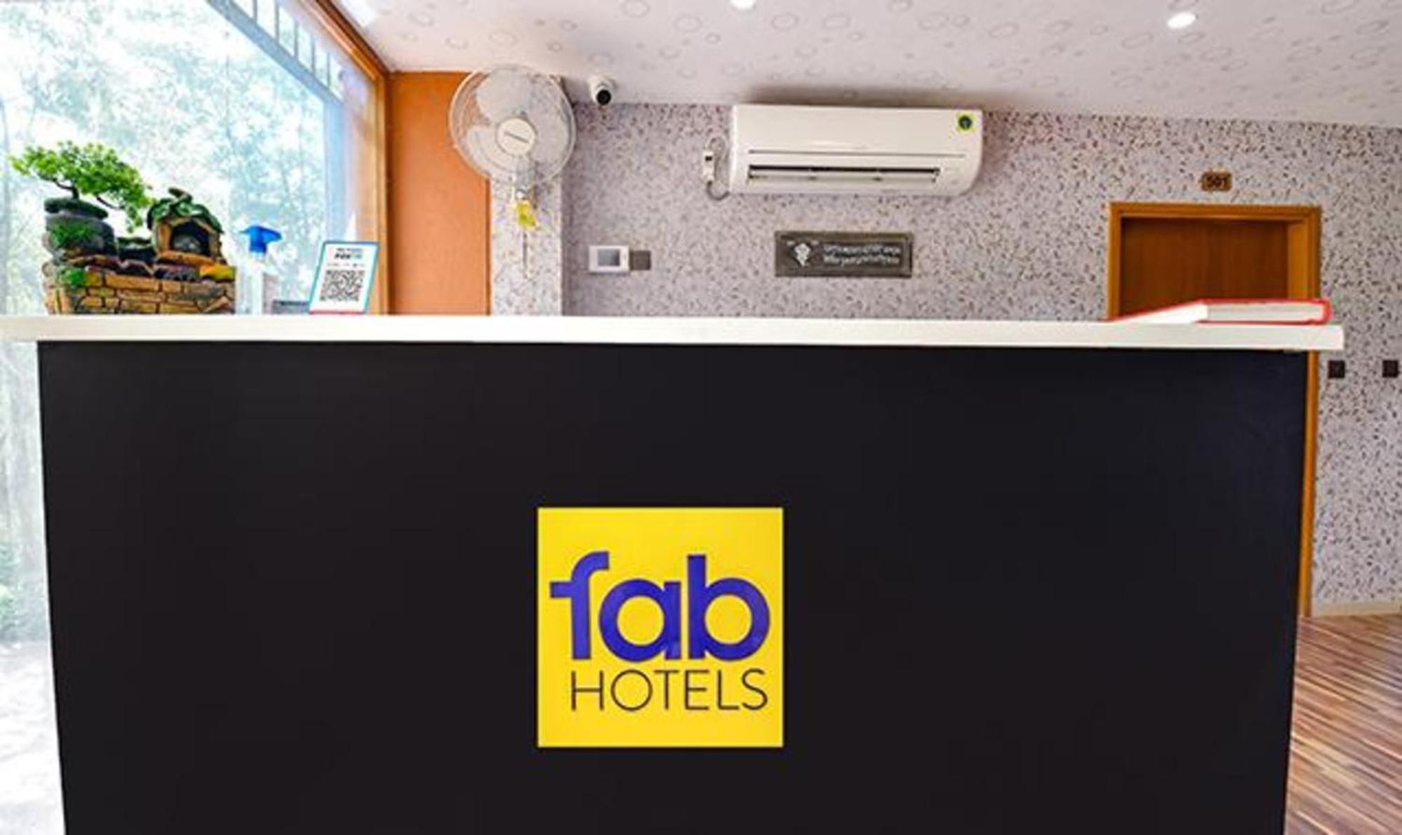 Fabhotel Siddharth Corporate - Vavol, Гандинагар Екстериор снимка
