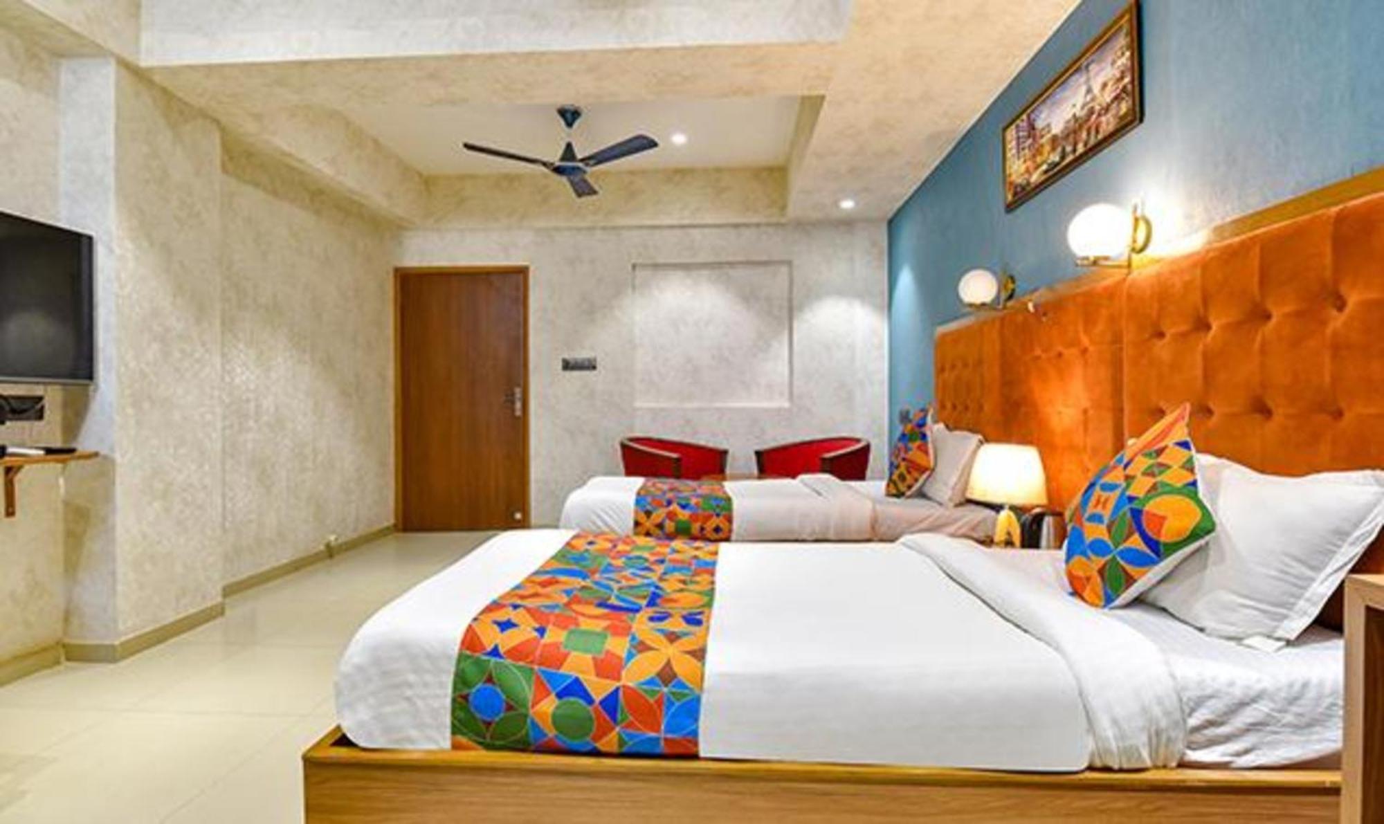 Fabhotel Siddharth Corporate - Vavol, Гандинагар Екстериор снимка
