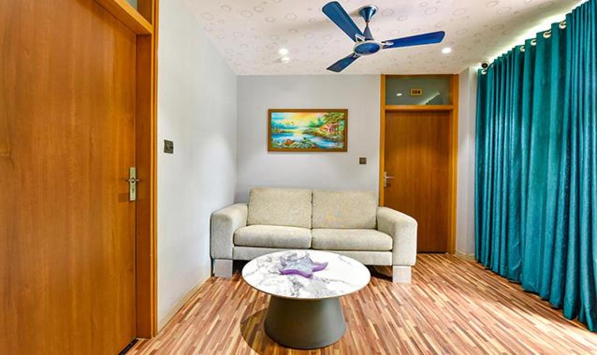 Fabhotel Siddharth Corporate - Vavol, Гандинагар Екстериор снимка