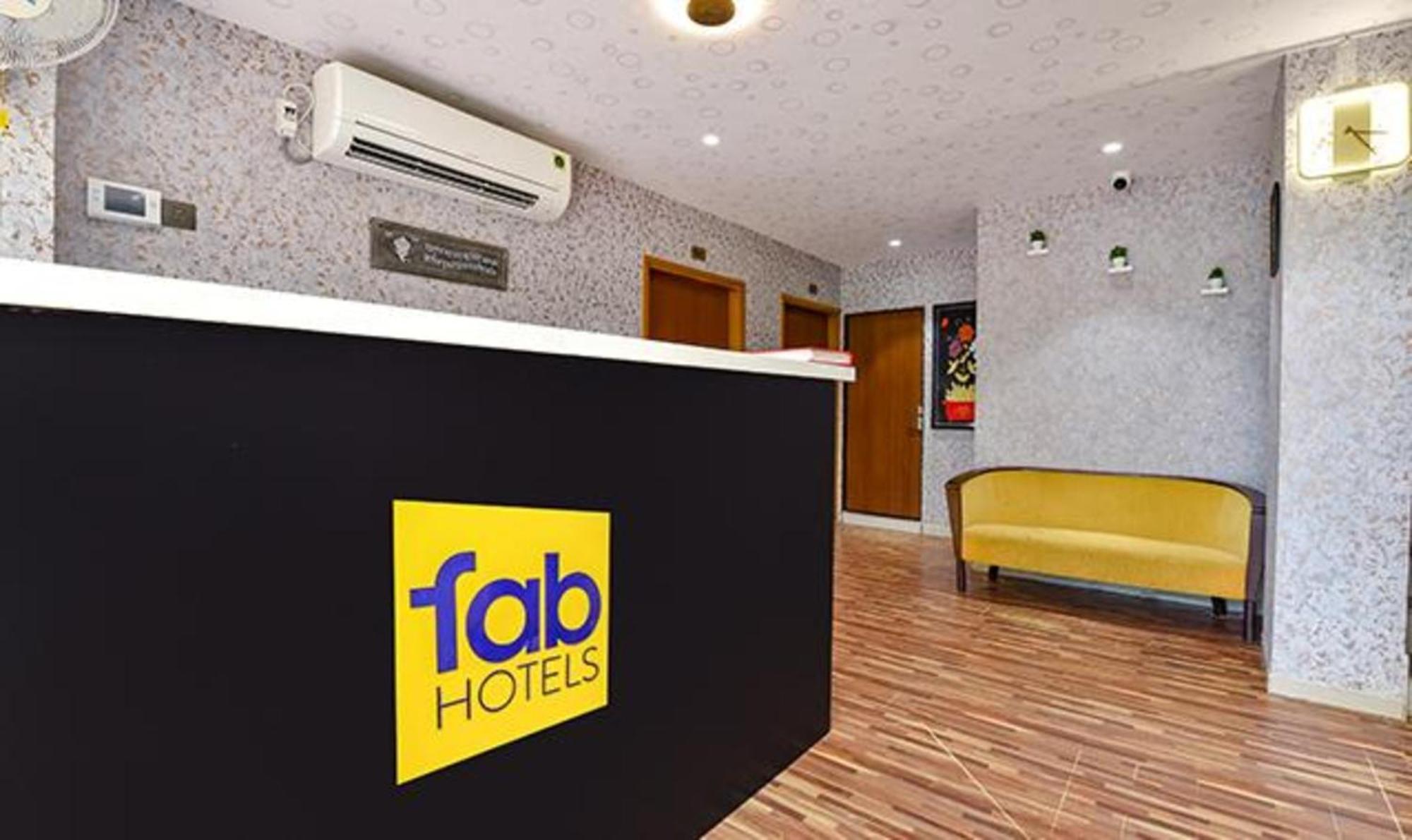 Fabhotel Siddharth Corporate - Vavol, Гандинагар Екстериор снимка